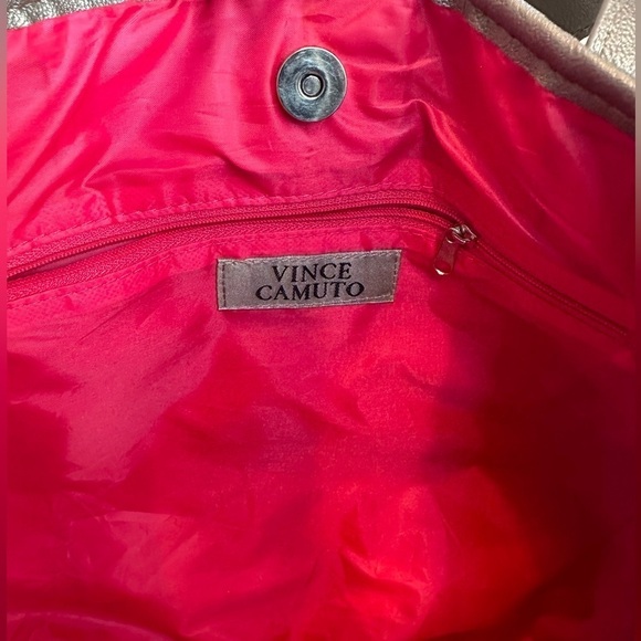 Dazzling Silver Vince Camuto Tote/Bag with Pink Interior Lining - Picture 6 of 10